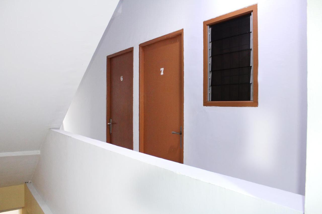 Oyo 176 Near Cideng Virgo Residence Jakarta Kültér fotó